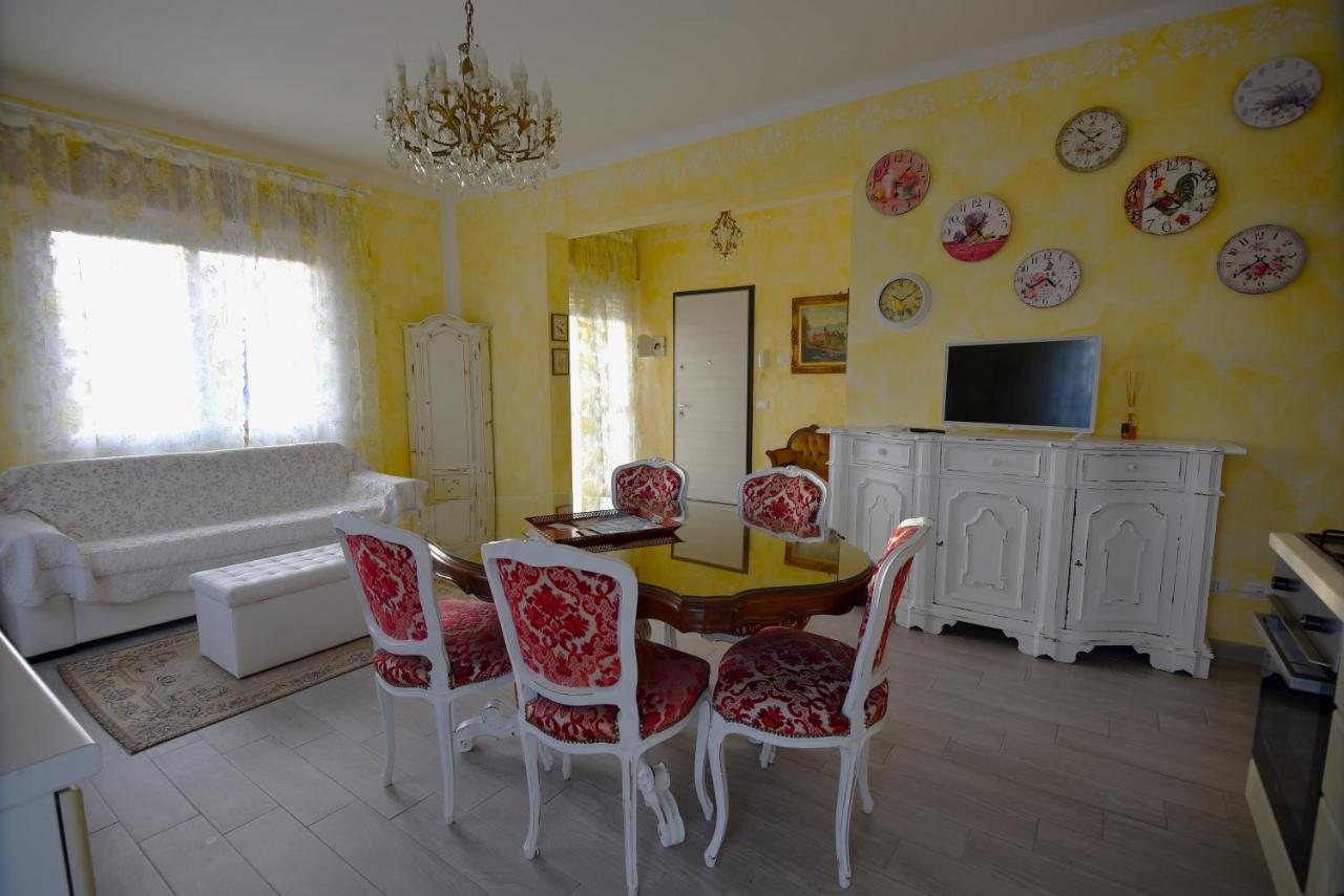 Le Bouganville Apartment Desenzano del Garda Exterior foto