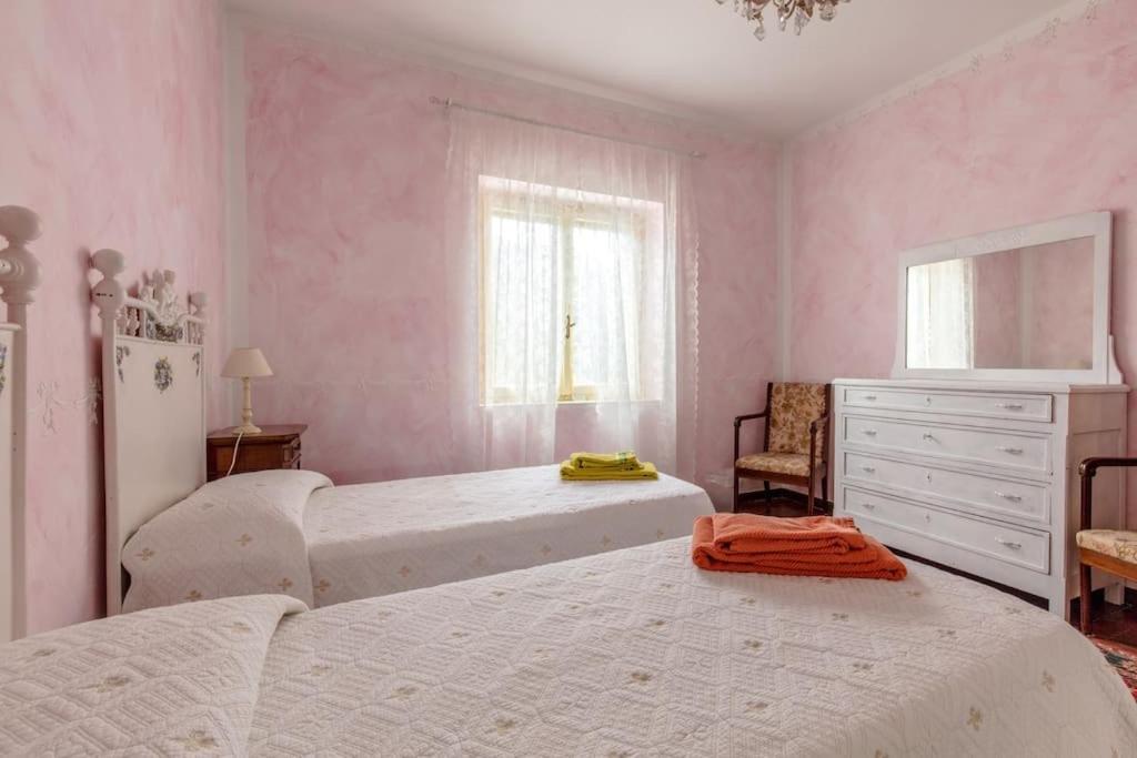 Le Bouganville Apartment Desenzano del Garda Exterior foto